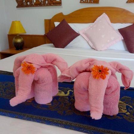 Ngamta Hotel Mae Hong Son Bagian luar foto