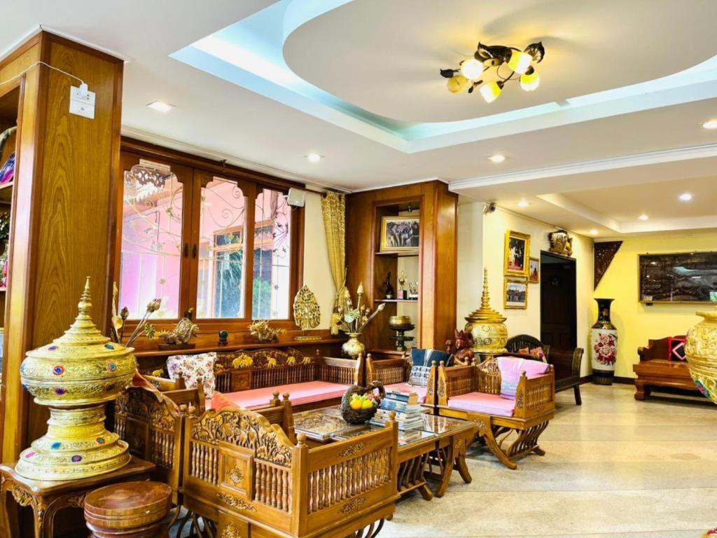 Ngamta Hotel Mae Hong Son Bagian luar foto