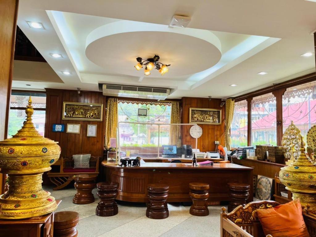 Ngamta Hotel Mae Hong Son Bagian luar foto