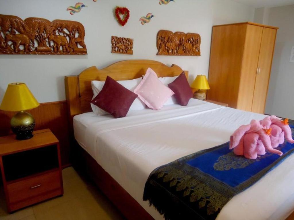 Ngamta Hotel Mae Hong Son Bagian luar foto