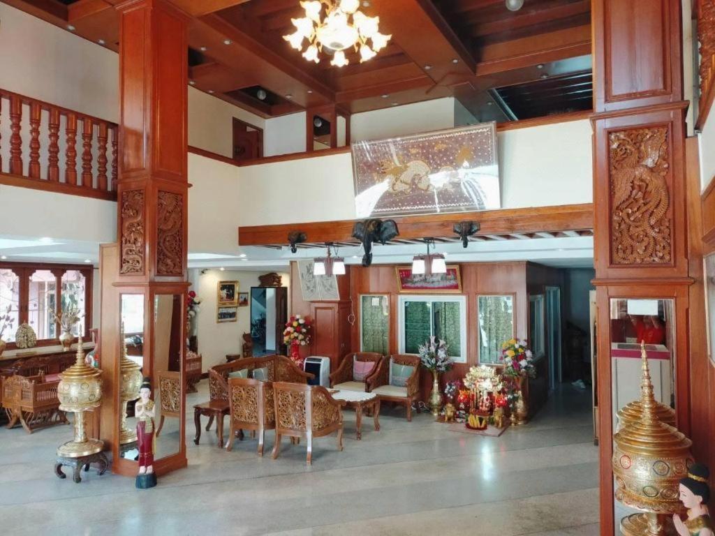 Ngamta Hotel Mae Hong Son Bagian luar foto