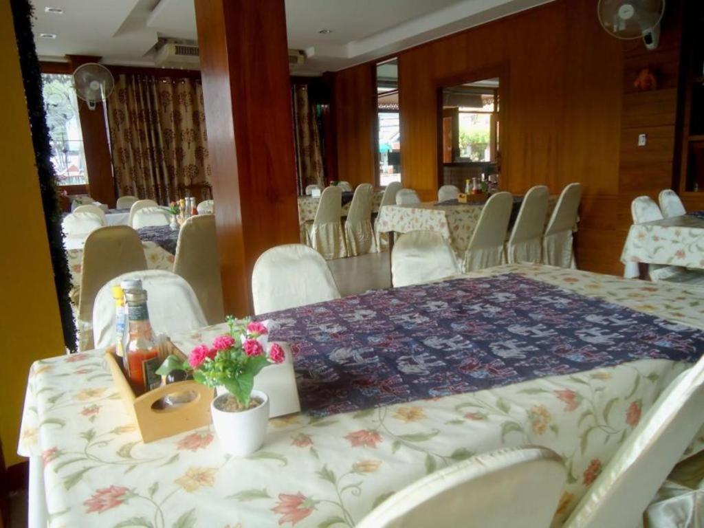 Ngamta Hotel Mae Hong Son Bagian luar foto