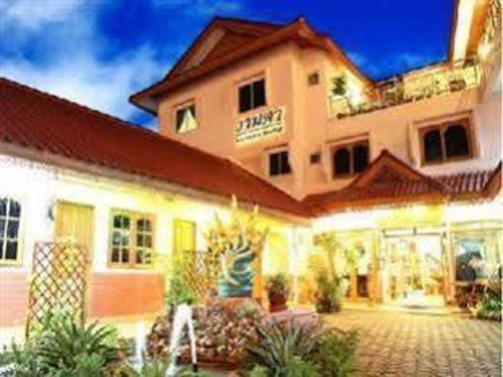 Ngamta Hotel Mae Hong Son Bagian luar foto