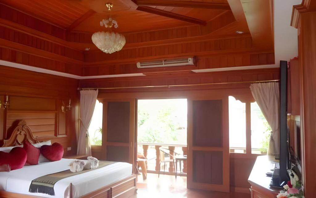 Ngamta Hotel Mae Hong Son Bagian luar foto