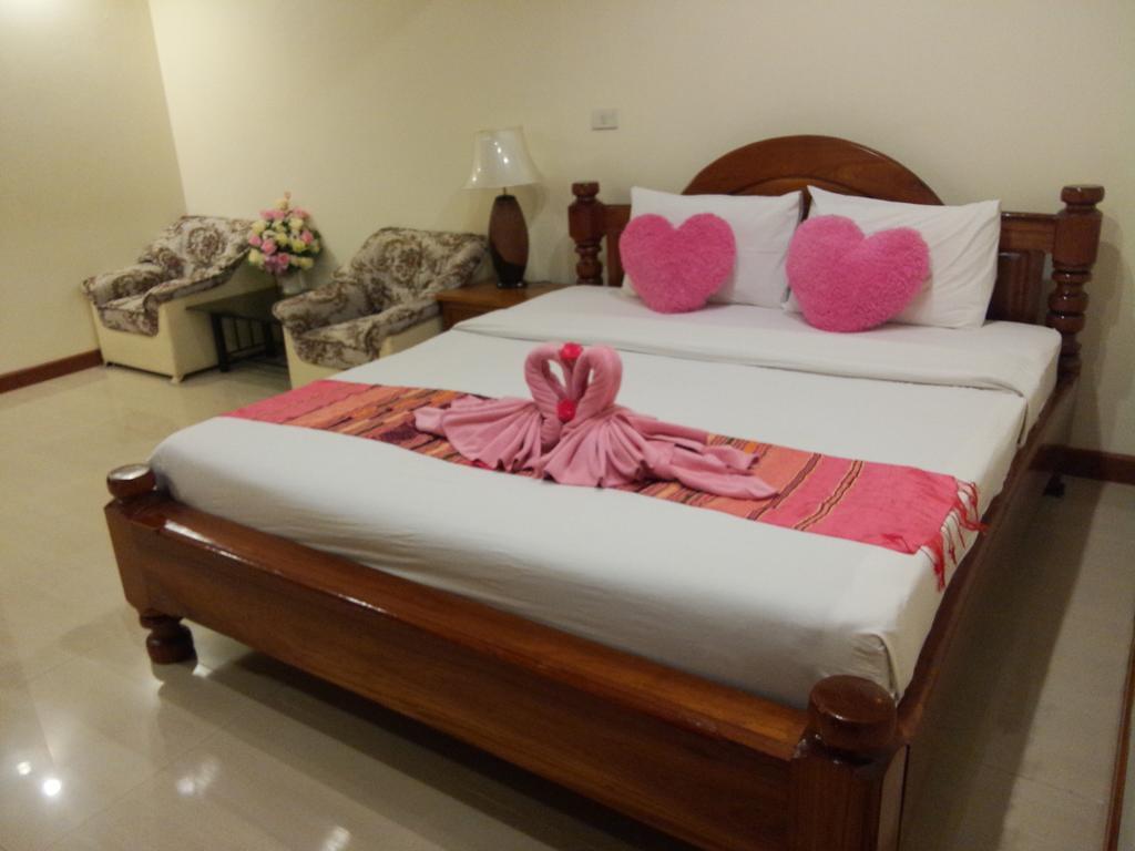 Ngamta Hotel Mae Hong Son Bagian luar foto